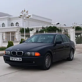 BMW E39 2001