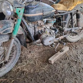 Ural 4320 1985