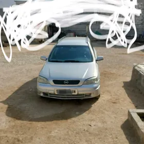Opel Astra 2001