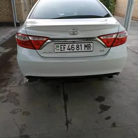 Toyota Camry 2015