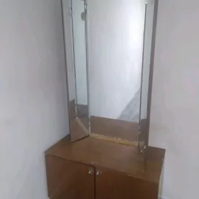 trilaź