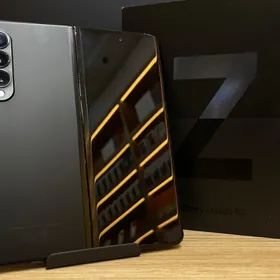 Z Fold3 12/256 kredit