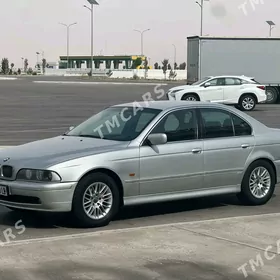 BMW E39 2003