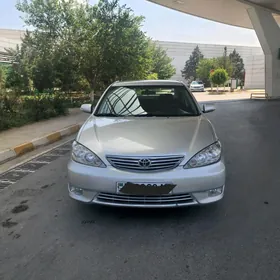 Toyota Camry 2003