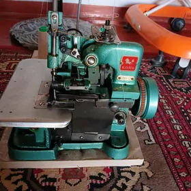 Awerlok 700 manat