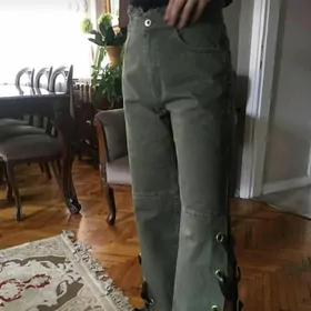 Новые джинсы Zara