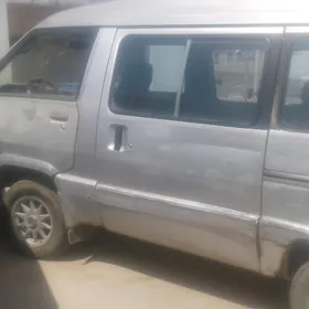 Toyota Hiace 1989