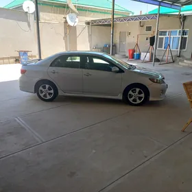 Toyota Corolla 2012