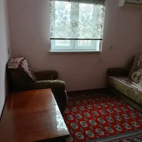 Комната в аренду