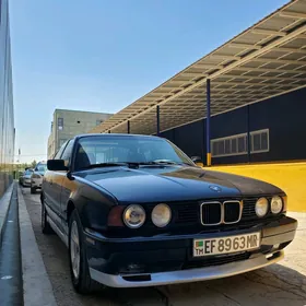 BMW 525 1993