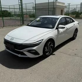 Hyundai Elantra 2025