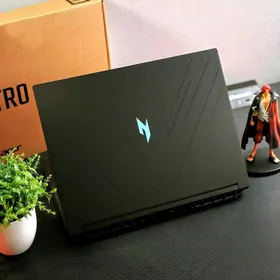 i7-14 / RTX 4060 / 64 GB RAM