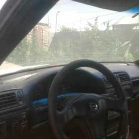 Opel Vectra 1991