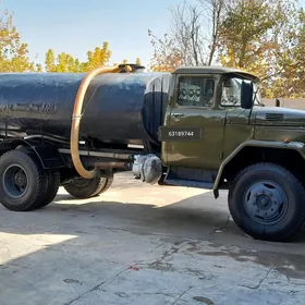 Zil 131 1990