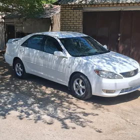 Toyota Camry 2005