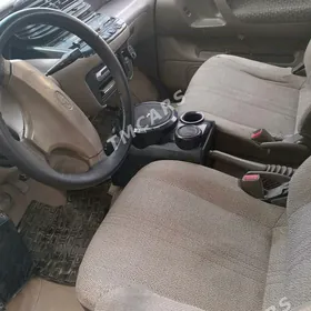 Toyota Previa 1993