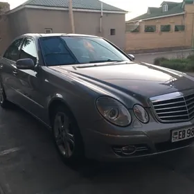 Mercedes-Benz E300 2009