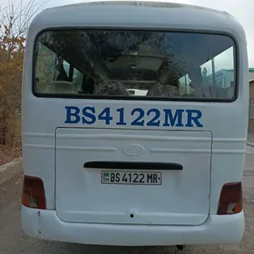 Hyundai County 2005