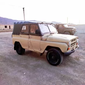 UAZ 469 1985