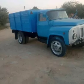 Gaz 52 1986