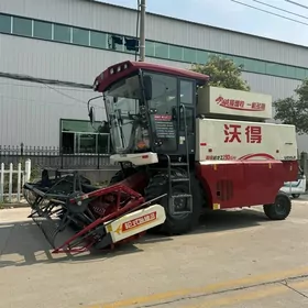 John Deere 2025