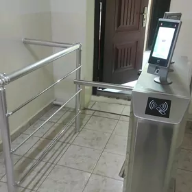 ТУРНИКЕТ