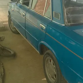 Lada 2103 1980