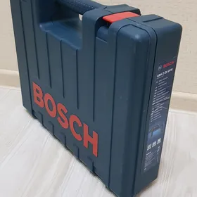 Дрель-перфоратор BOSCH