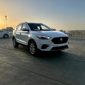 MG ZS 2025