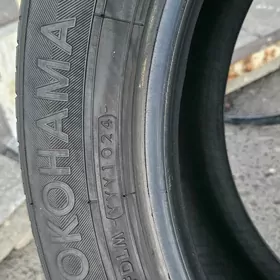 yokahama 215.55.R17