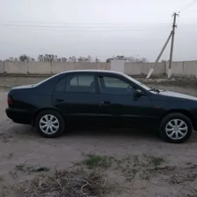 Toyota Corona 1995
