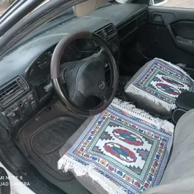 Opel Vectra 1992