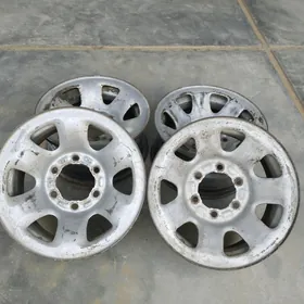 Toyota 15-lik disga