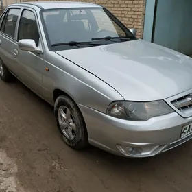 Daewoo Nexia 2011
