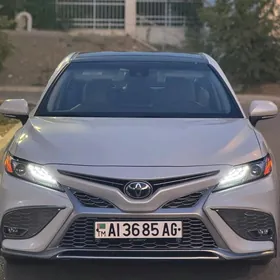 Toyota Camry 2022