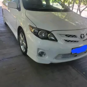 Toyota Corolla 2011
