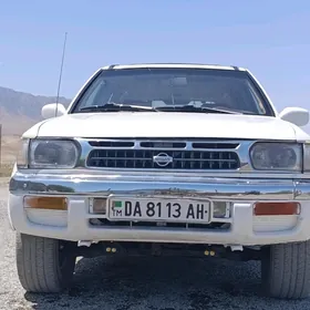 Nissan Pathfinder 1998