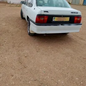 Opel Vectra 1988