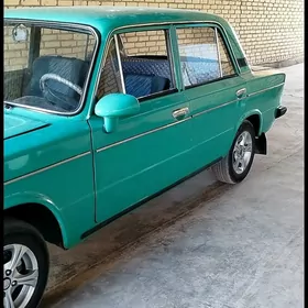 Lada 2106 1988
