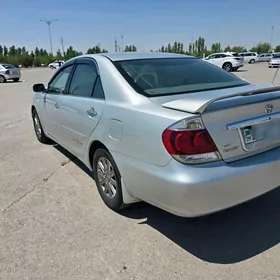 Toyota Camry 2005