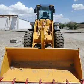 XCMG LW300F 2025