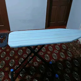 Ütik edilýän, гладильная