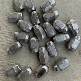 Duty Camry Bolt