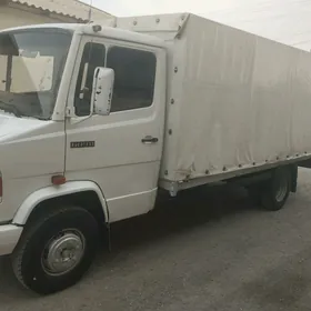 Man LE 140 2000