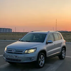Volkswagen Tiguan 2012