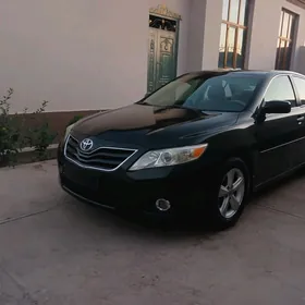 Toyota Camry 2010
