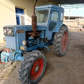 MTZ T-28 1995
