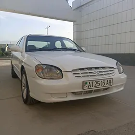 Hyundai Sonata 2000