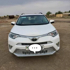 Toyota RAV4 2018