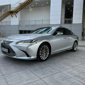 Lexus ES 350 2019
